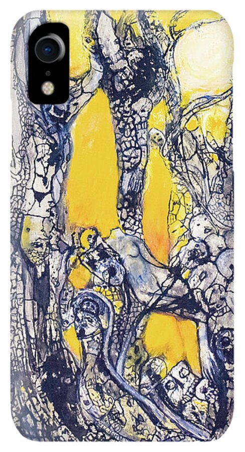 Secrets of the Yellow Moon series, 6 - Phone Case