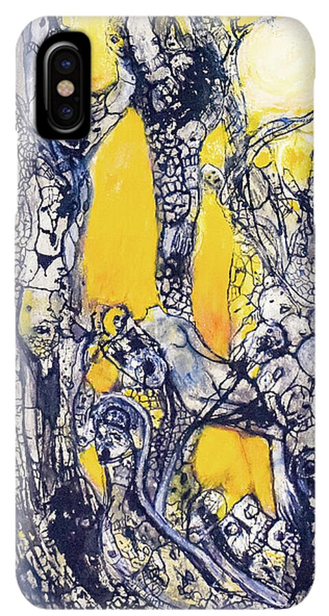 Secrets of the Yellow Moon series, 6 - Phone Case