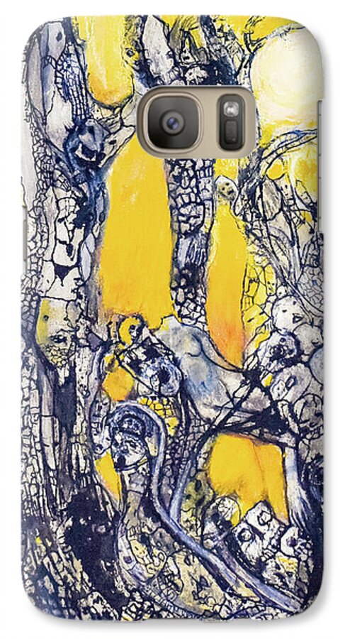 Secrets of the Yellow Moon series, 6 - Phone Case