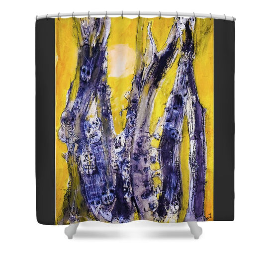 Secrets of the Yellow Moon sereis, 5 - Shower Curtain